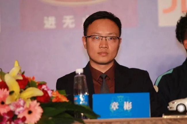 有他在，叔叔肯定能痊愈。